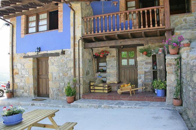 Country house La Xica Ll